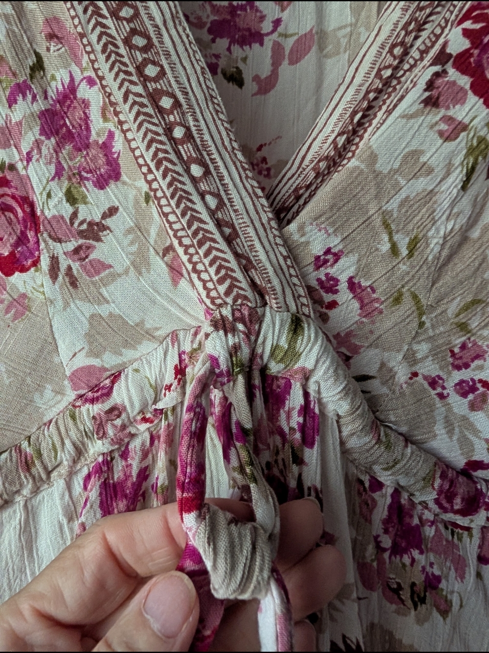 Angie Floral Tunic - Picture 3 of 13